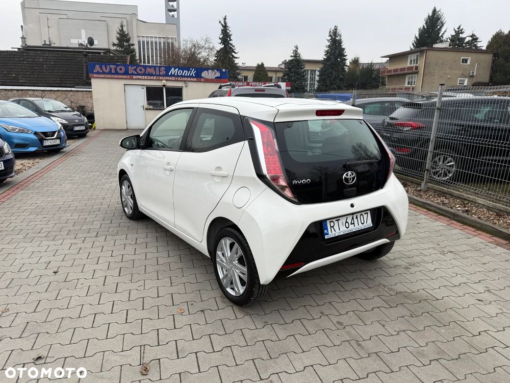 Toyota Aygo - 16