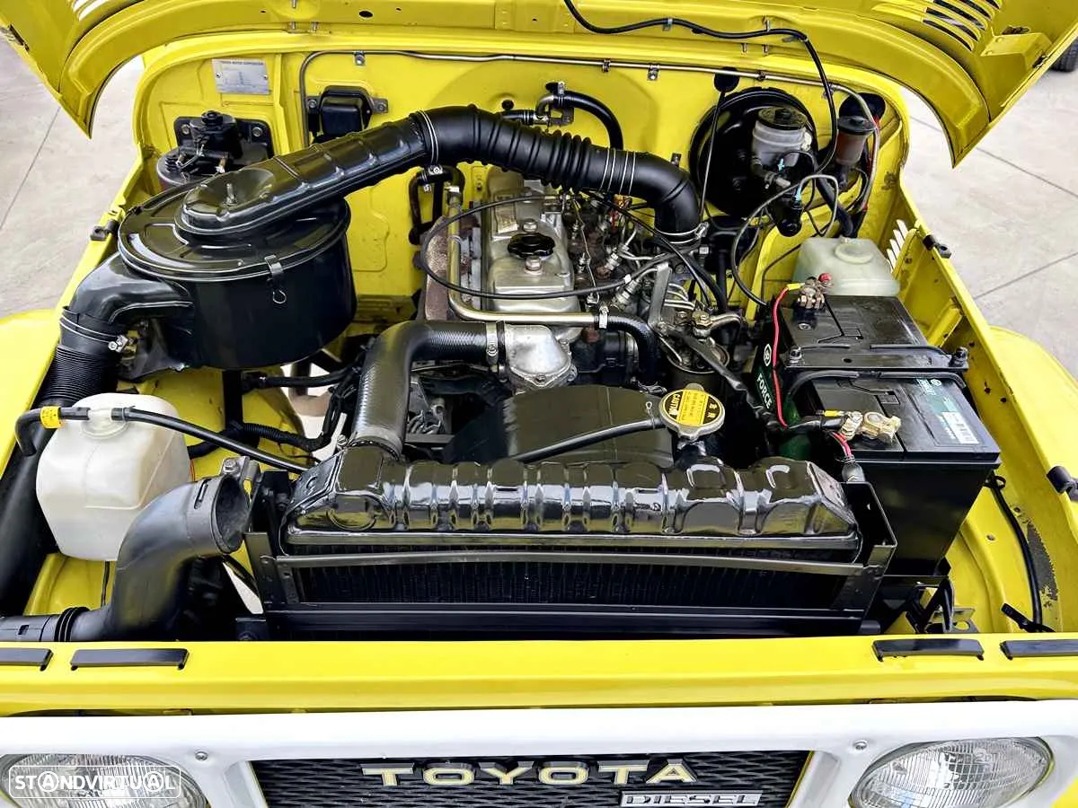 Toyota Land Cruiser - 58