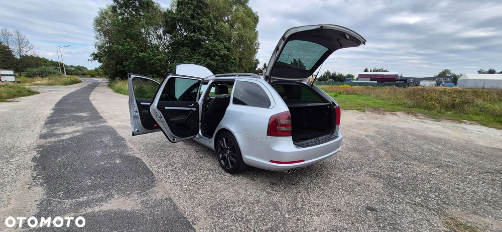 Skoda Octavia 2.0 TDI DPF RS - 4