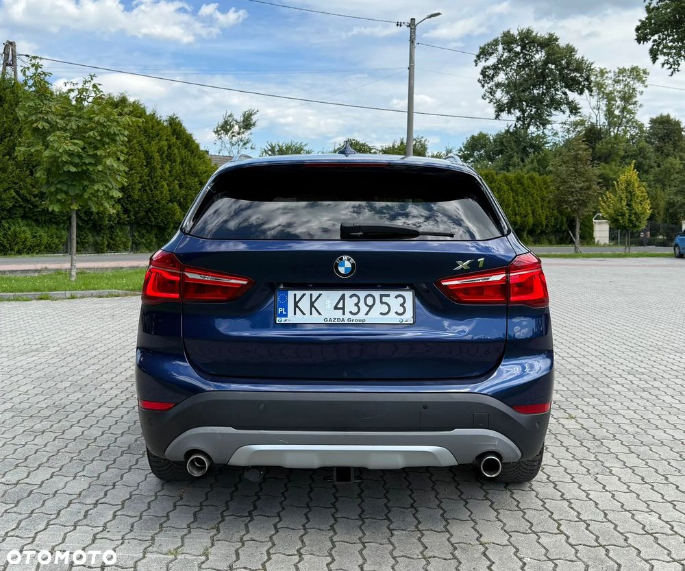 BMW X1 xDrive25i xLine sport - 9