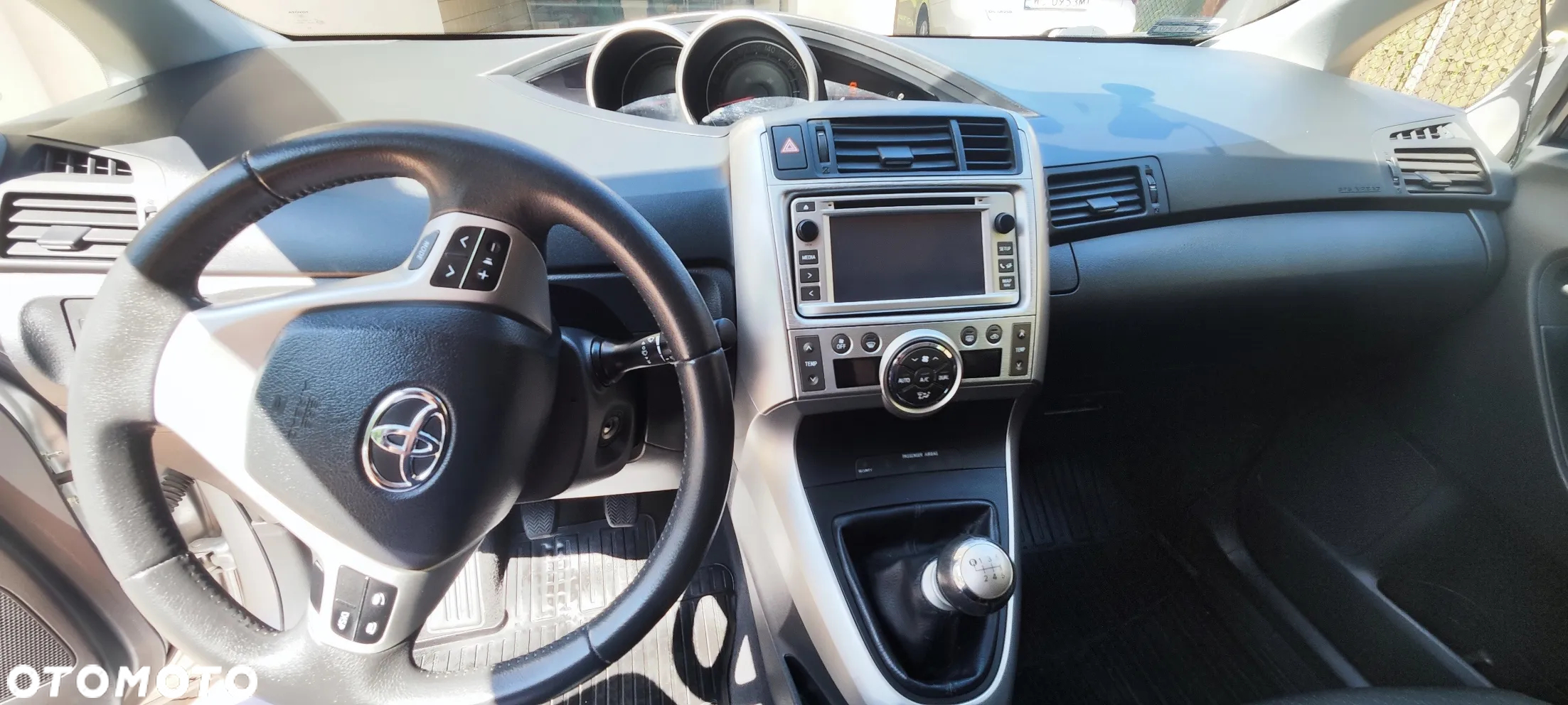 Toyota Verso 2.0 D-4D Sol - 14