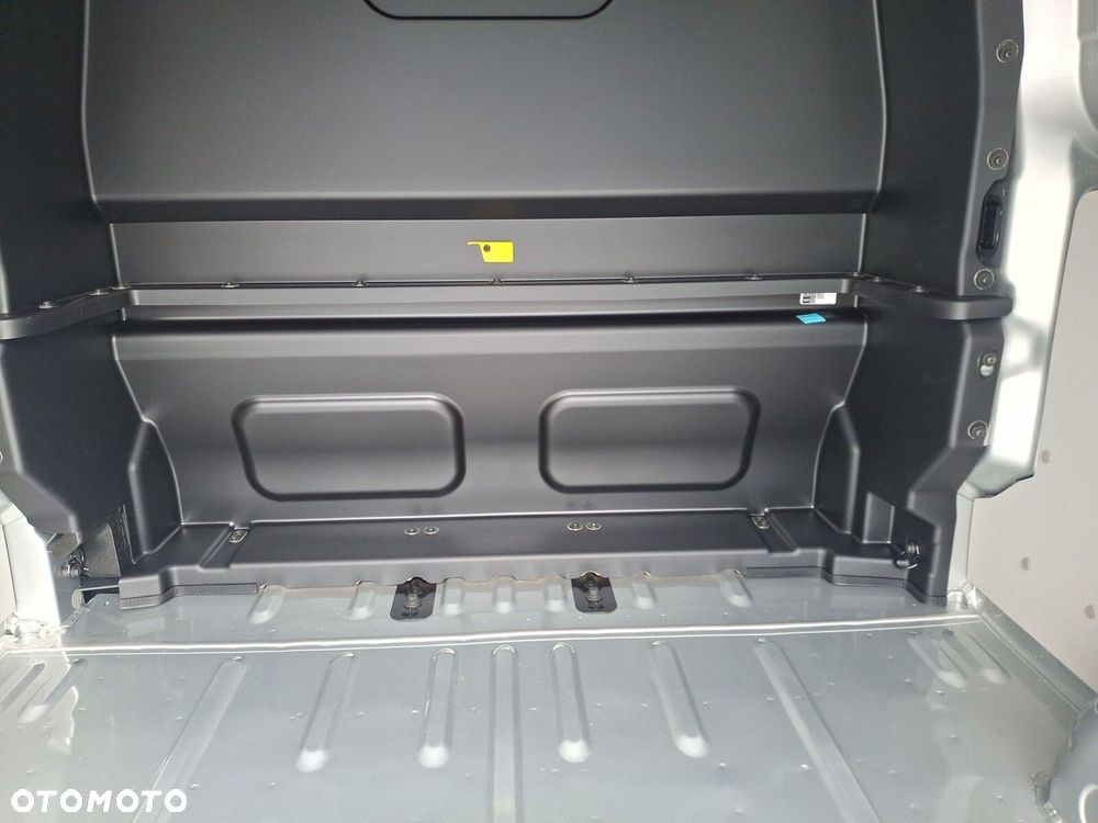 Volkswagen Transporter Furgon Plus - 18