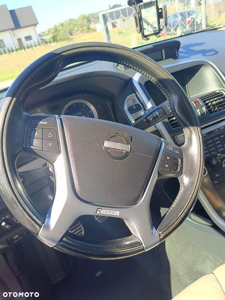 Volvo XC 60 - 16