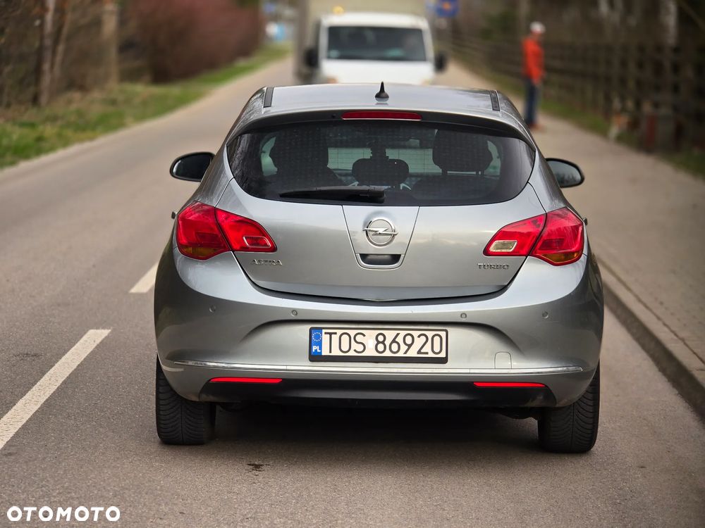 Opel Astra 1.4 Turbo Color Edition - 15