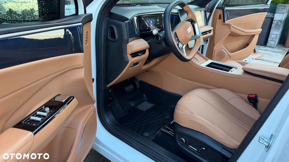 Geely Galaxy L7 - 25