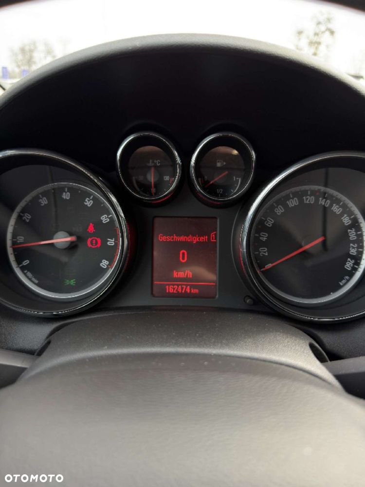 Opel Astra - 40