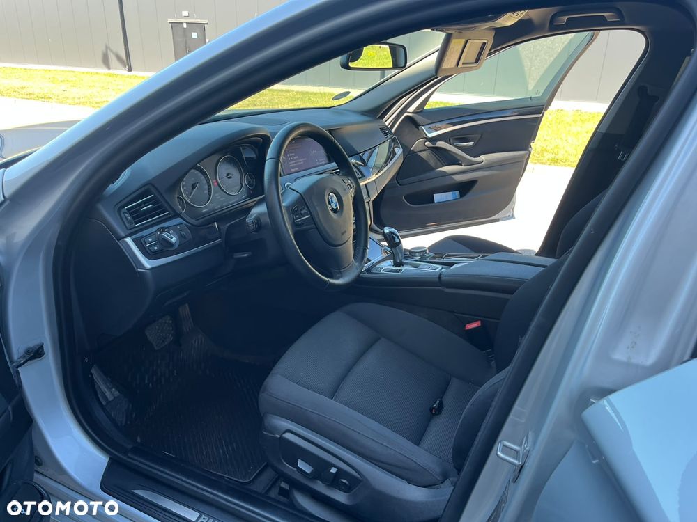 BMW Seria 5 - 21