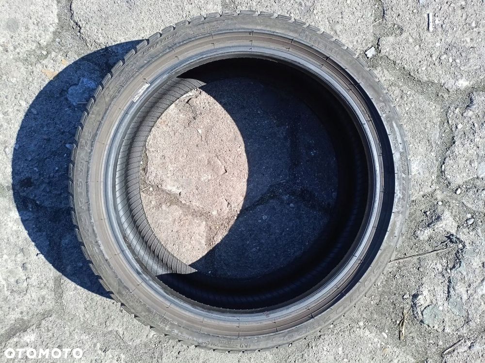 225/40R18 Pirelli Winter Sottozero 3 komplet opon zima 7,3mm - 7