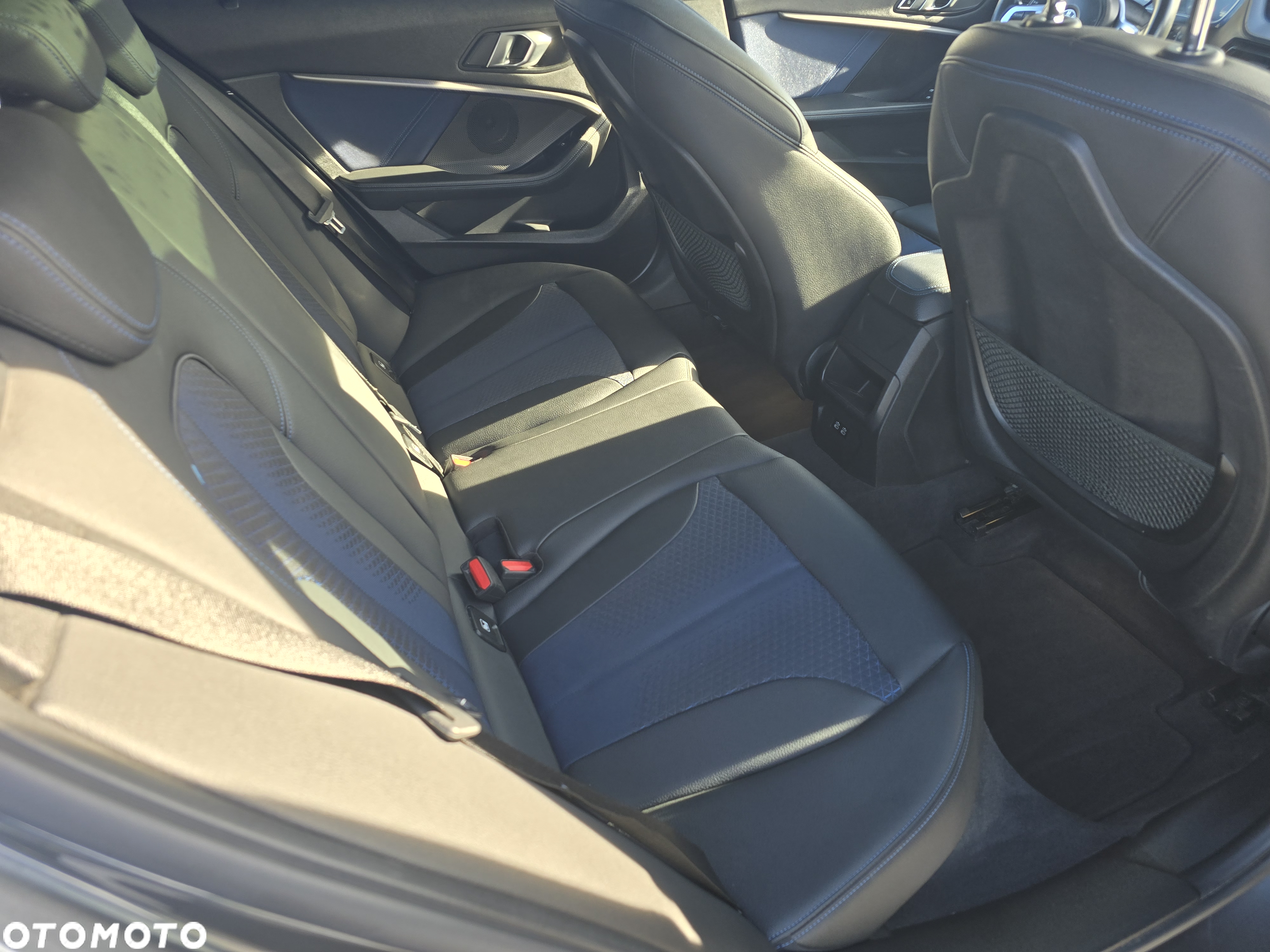 BMW Seria 1 116d M Sport Shadow - 33