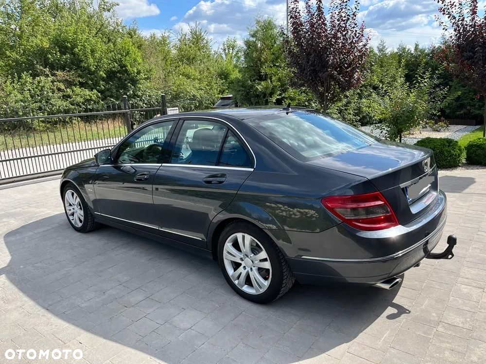 Mercedes-Benz Klasa C 220 CDI DPF Automatik Avantgarde - 6