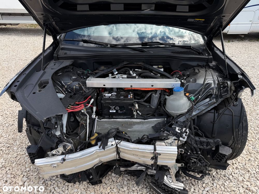 Audi SQ6 - 38