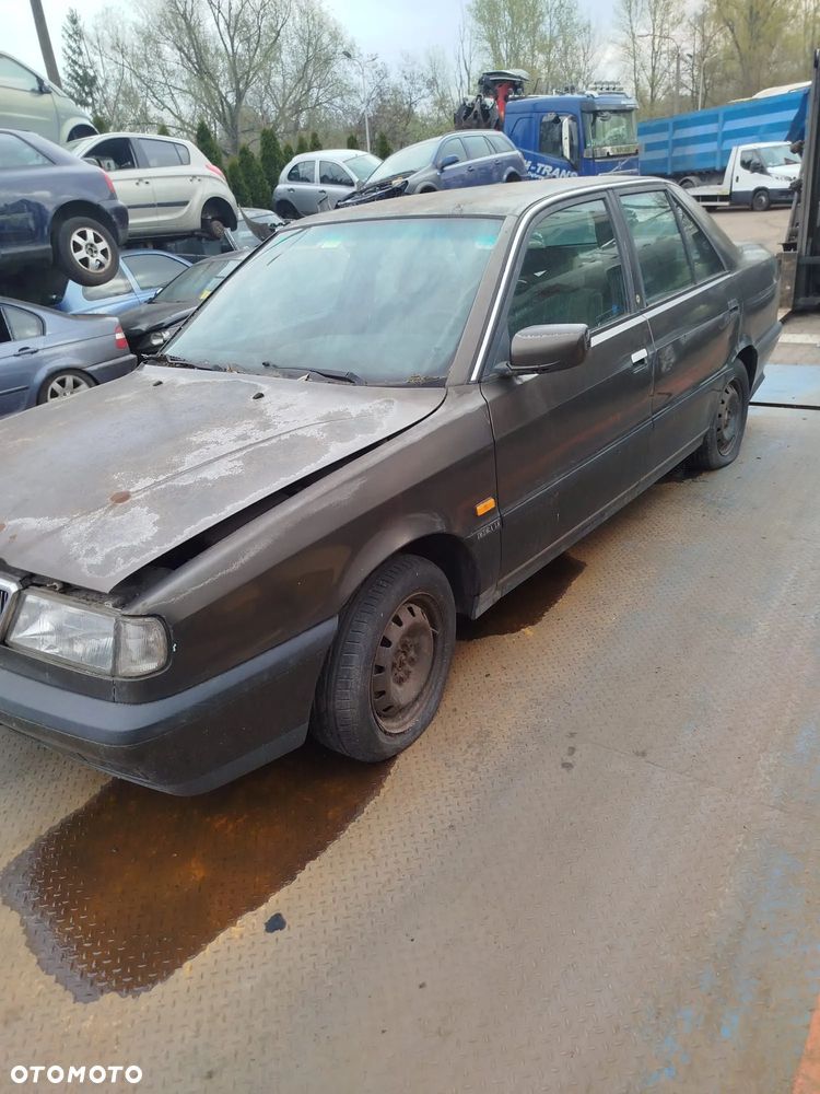 Lancia Dedra na części. - 2