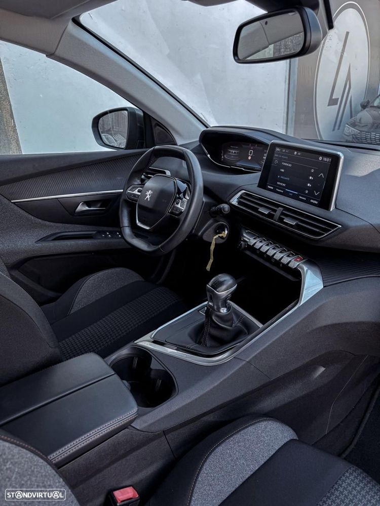 Peugeot 3008 1.5 BlueHDi Active Pack - 4