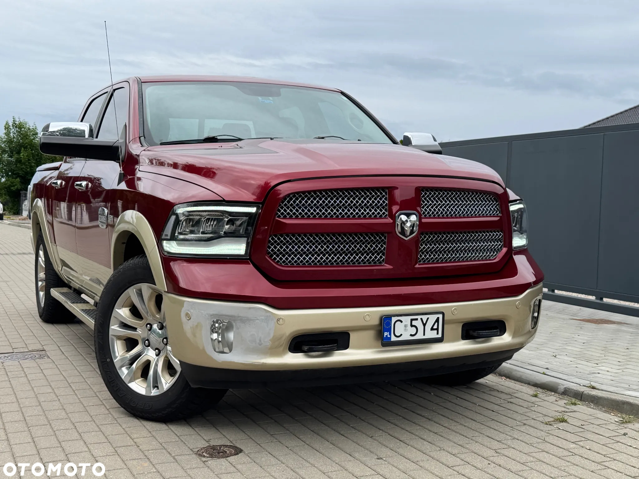 Dodge RAM 1500 5.7 4x4 - 7