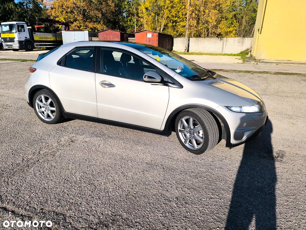 Honda Civic 1.8 Executive - 2