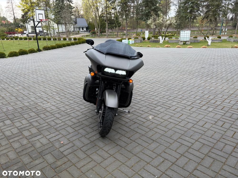 Harley-Davidson Touring Road Glide - 10