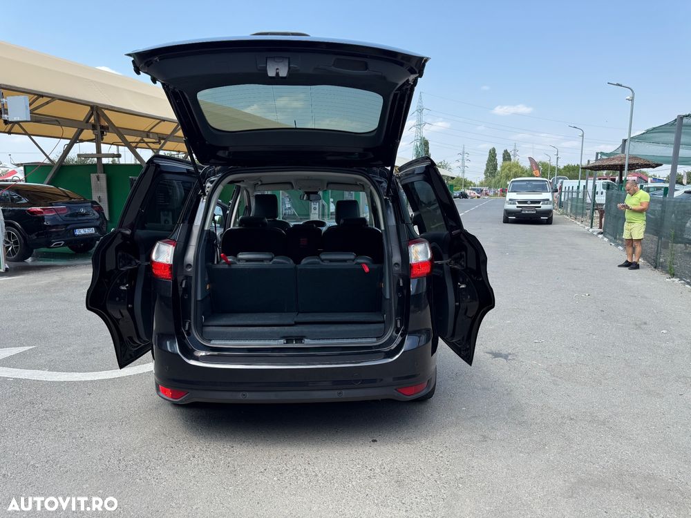 Ford Grand C-Max 2.0 TDCi DPF Powershift Titanium - 8