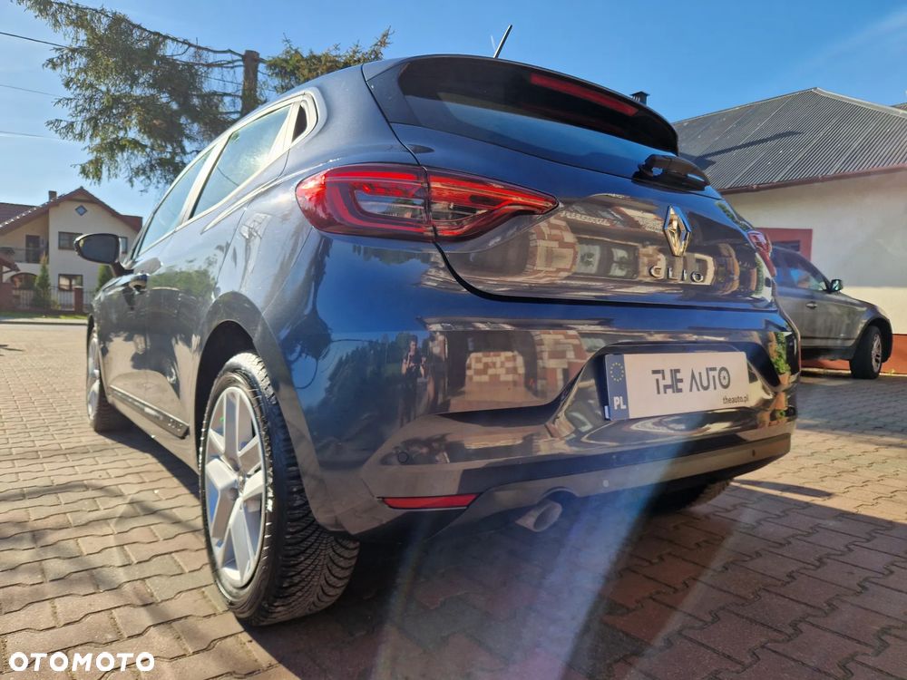 Renault Clio - 6