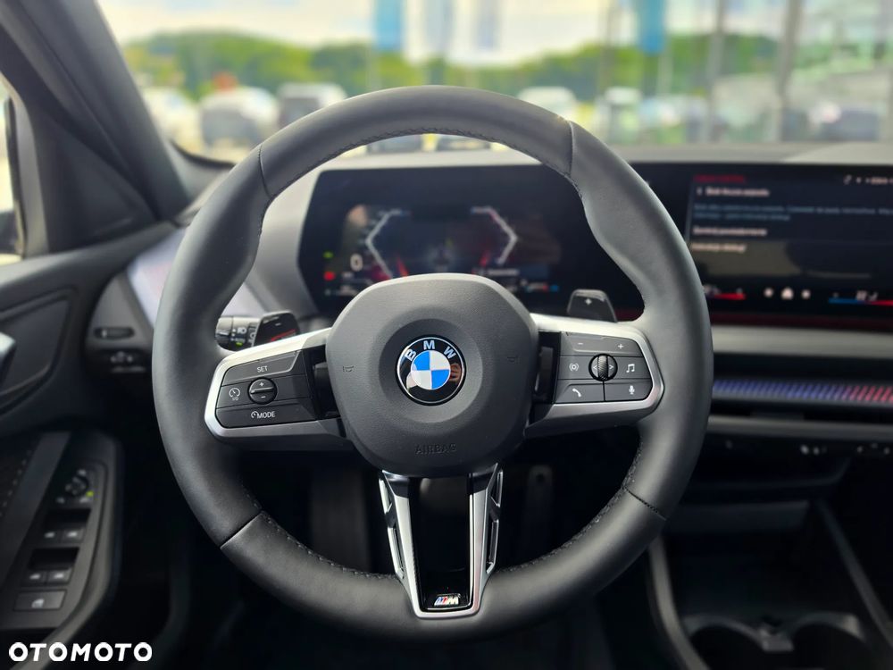 BMW Seria 1 120 mHEV - 21