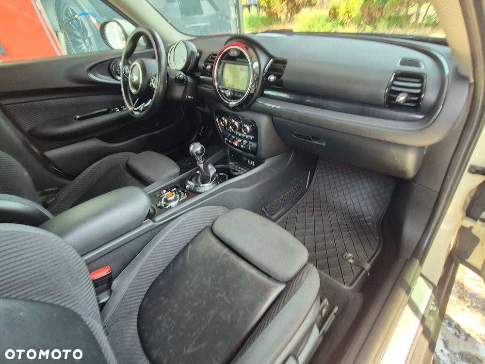 MINI Clubman - 32