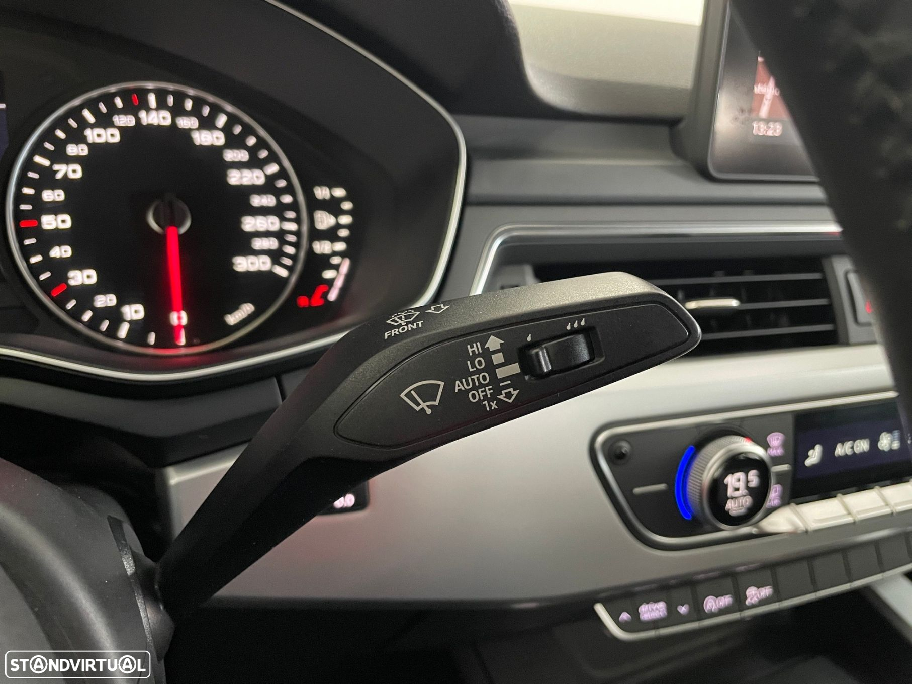 Audi A5 2.0 TDI S tronic - 34