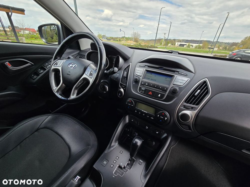 Hyundai ix35 2.0 CRDi 4WD Automatik Trend - 11