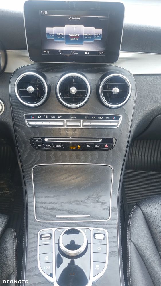 Mercedes-Benz GLC - 9
