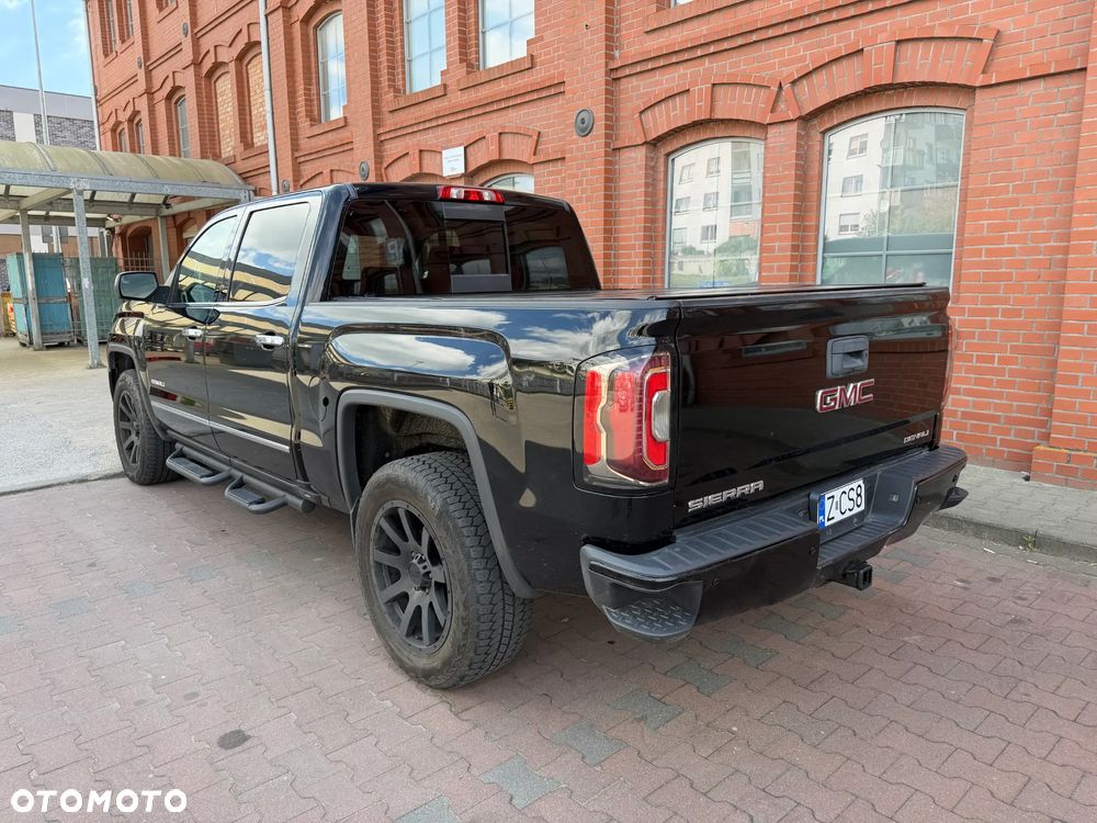 GMC Sierra - 11