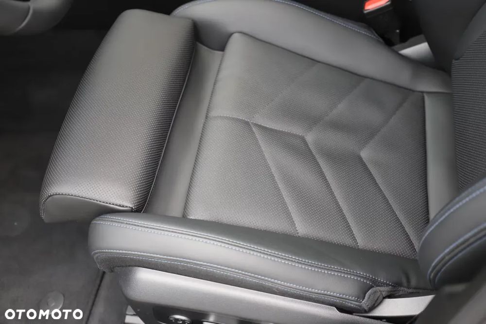BMW Seria 5 520d mHEV M Sport - 18