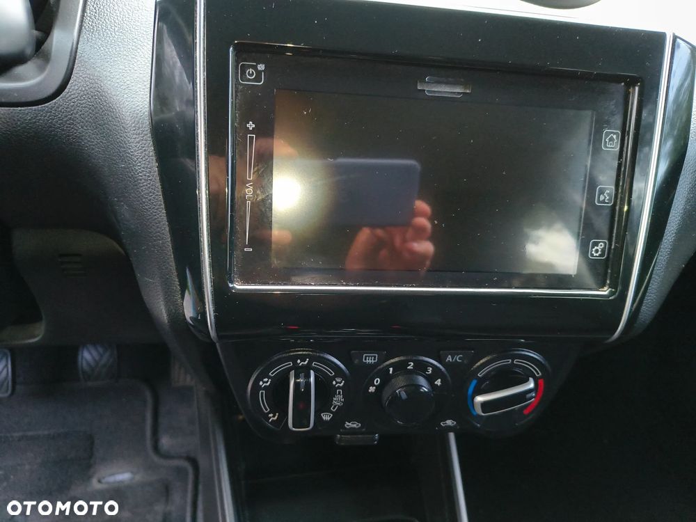 Suzuki Swift 1.2 Dualjet Comfort - 11