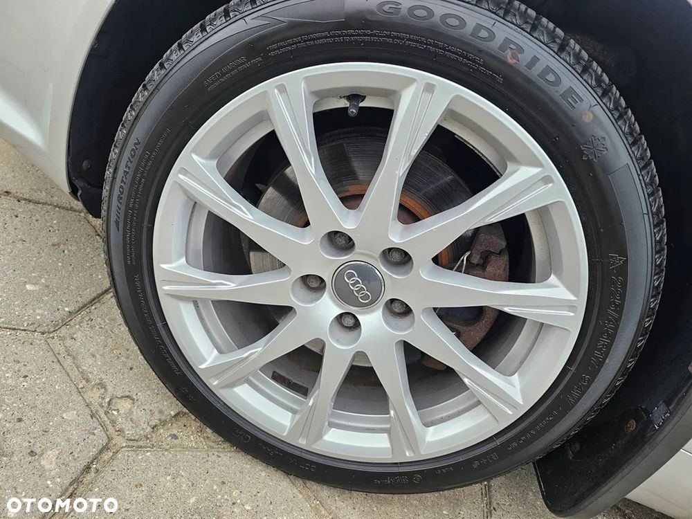 Audi A4 Avant 1.8T Quattro - 16