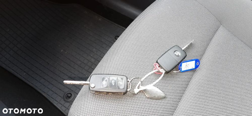 Volkswagen Caddy - 11