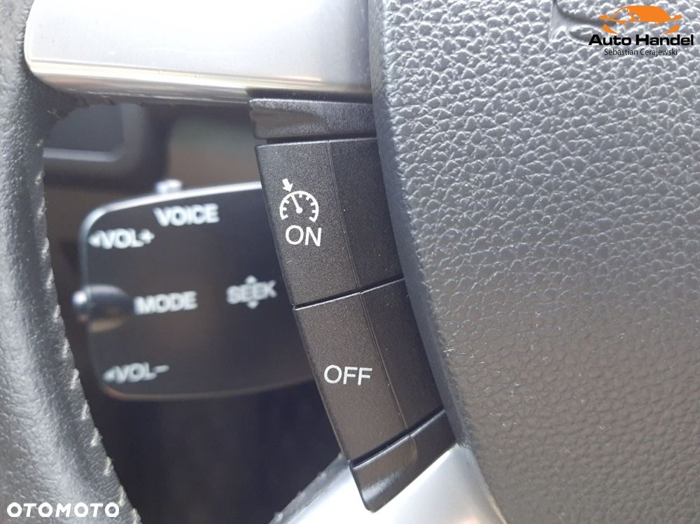 Ford Kuga 2.0 TDCi 4x4 Titanium - 27