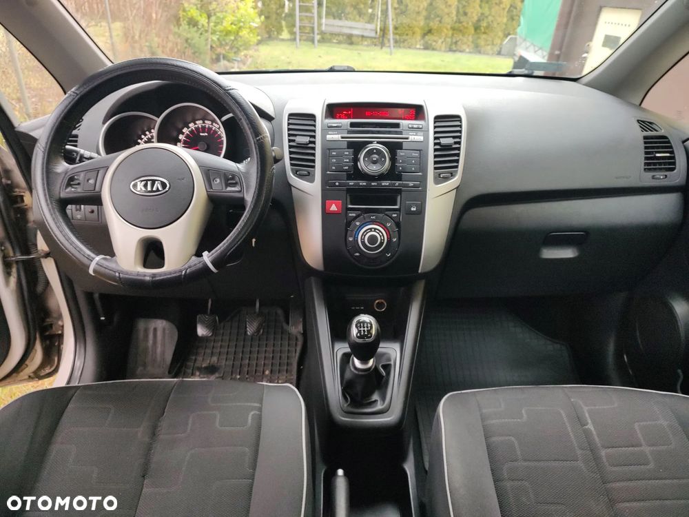 Kia Venga 1.4 L - 7