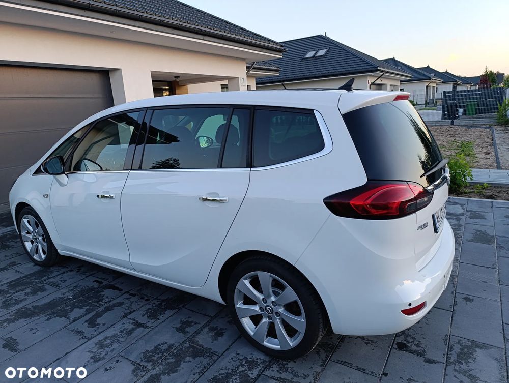 Opel Zafira - 4