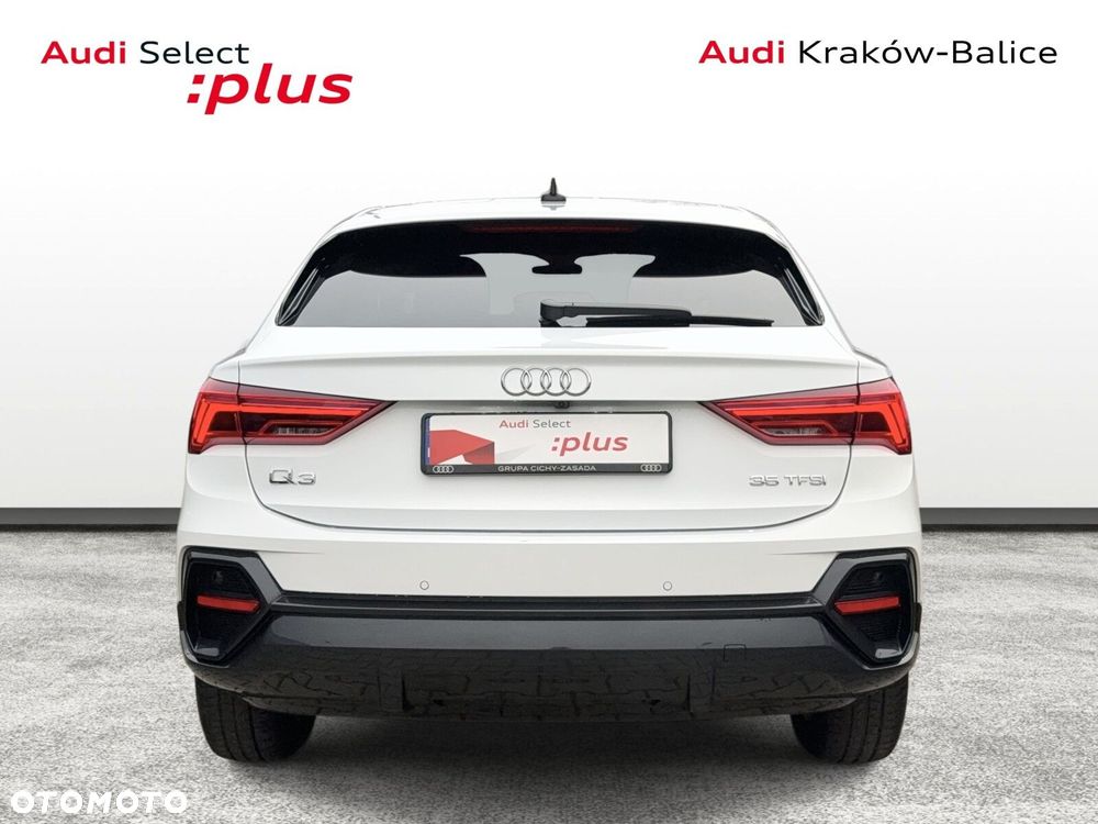 Audi Q3 Sportback - 4