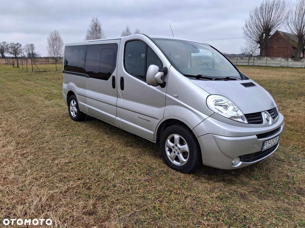 Renault Trafic FAP Grand Passenger Black Edition - 1