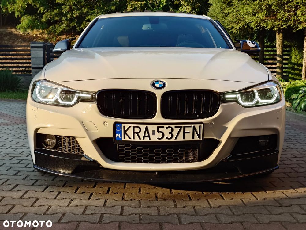 BMW Seria 3 330i - 7