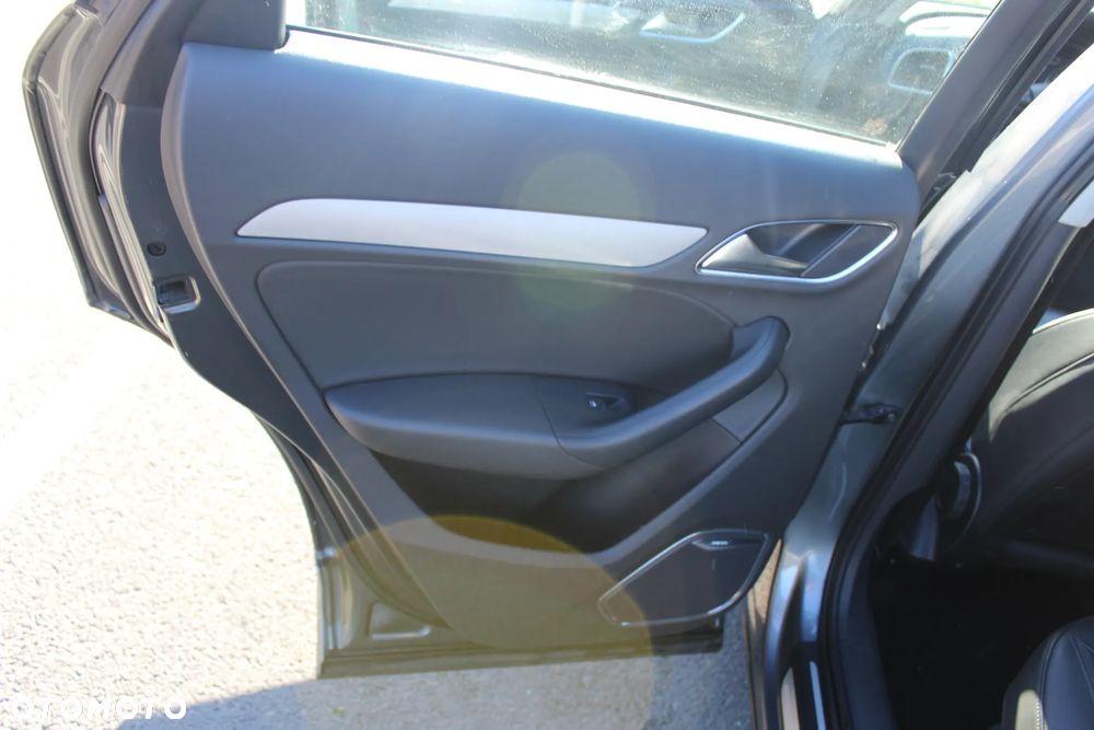 Audi Q3 2.0 TDI Quattro S tronic - 16