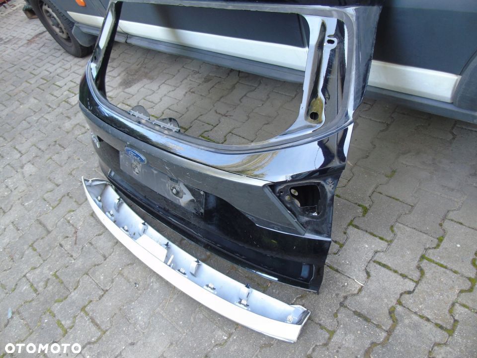 Ford Kuga MK2 klapa bagażnika GV41-S40400-AV - 2