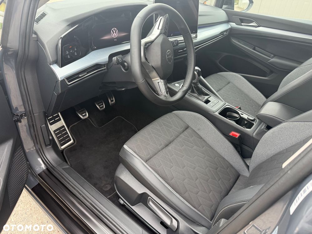 Volkswagen Golf - 18
