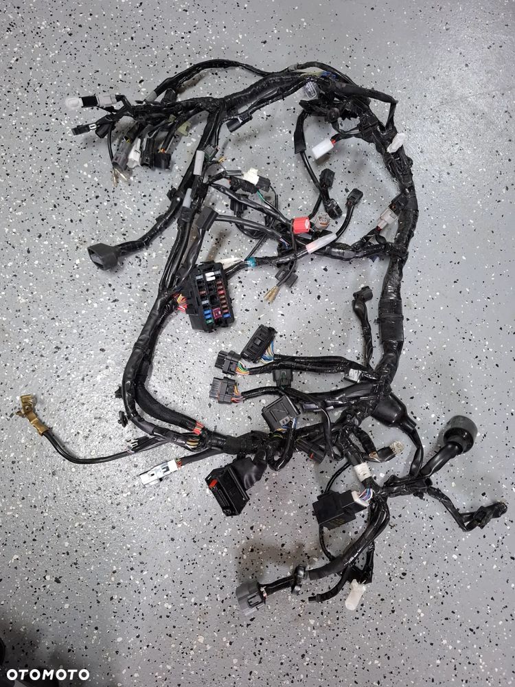 Yamaha MT09 SP instalacja wiązka airbox czujnik abs - 4