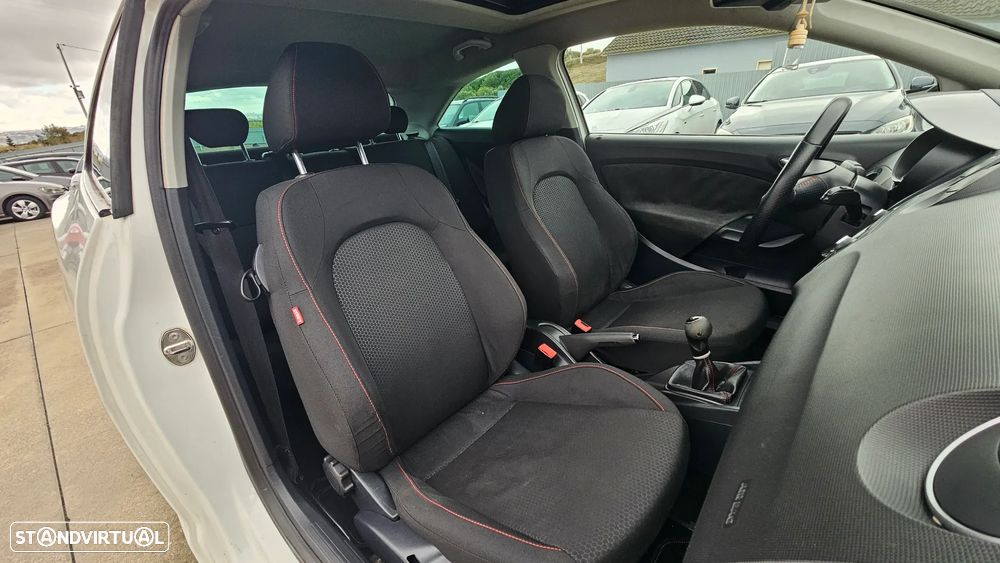SEAT Ibiza SC 1.6 TDi FR - 25
