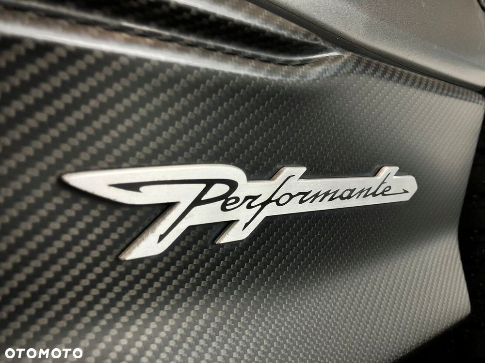 Lamborghini Urus - 28
