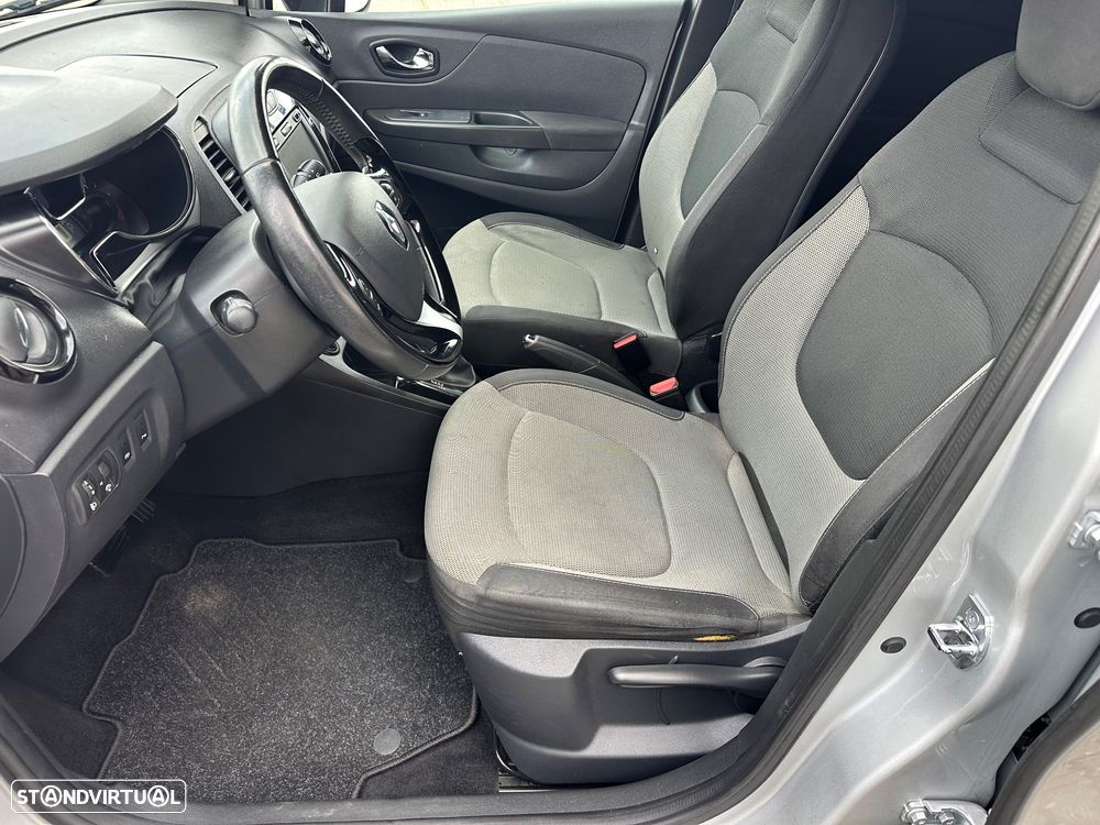 Renault Captur - 11