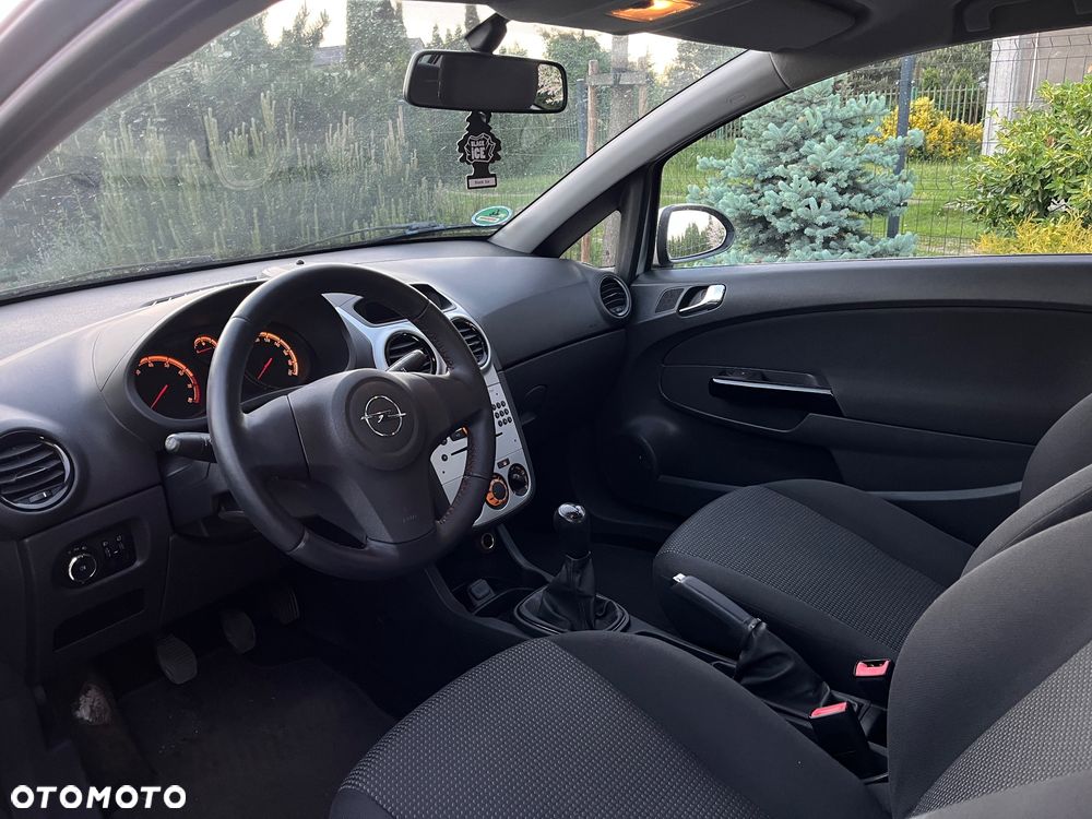 Opel Corsa - 7