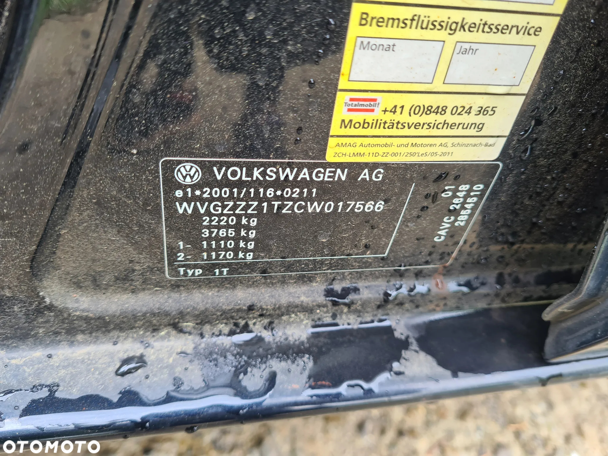 Volkswagen Touran - 11