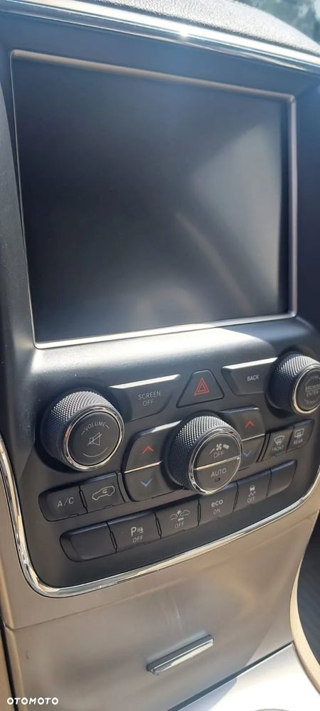 Jeep Grand Cherokee 5.7 V8 HEMI 4WD Automatik Overland - 17