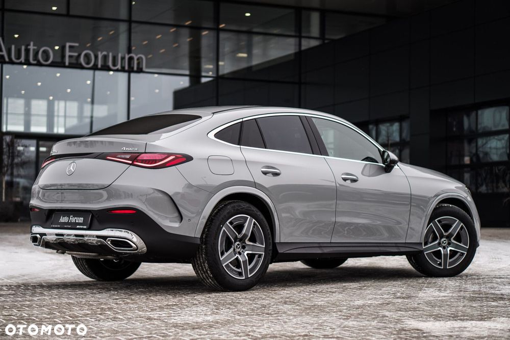Mercedes-Benz GLC - 11
