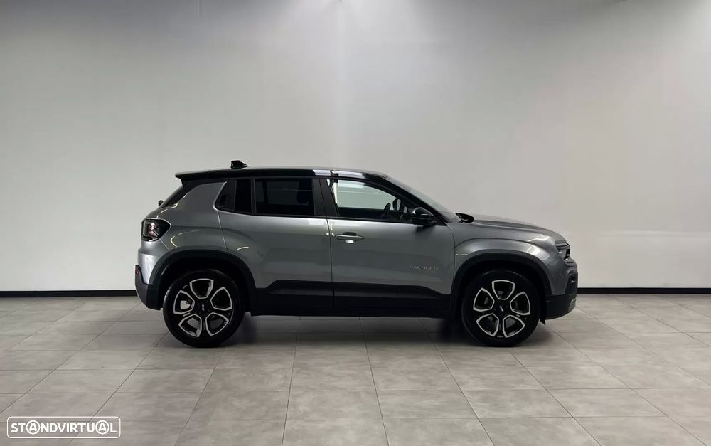 Jeep Avenger 1.2 GSE T3 Summit - 8